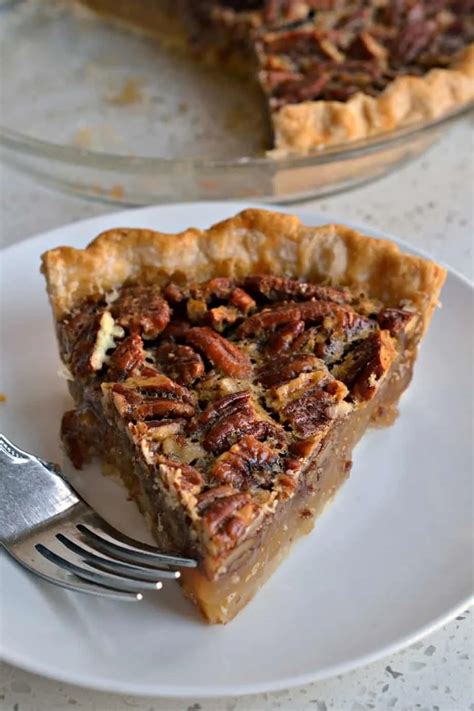 Easy Southern Pecan Pie