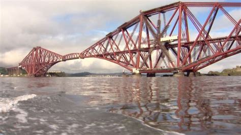 Forth Bridge painting 'is coming to an end' - BBC News