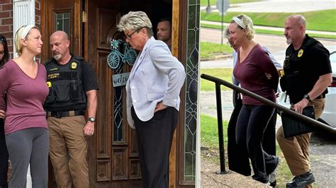 Photos Show Arrest of 4th-Grade Teacher Cops Say Raped Child Under 13 | Inside Edition