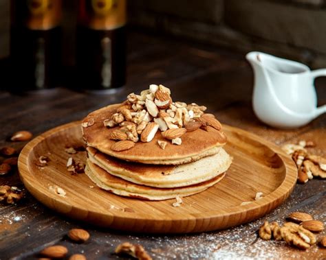 Free Photo | Pancakes topped with mixed nuts