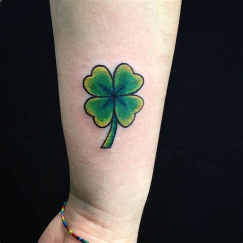 70+ Best Four Leaf Clover Tattoo Ideas and Designs - Lucky Plant (2018)