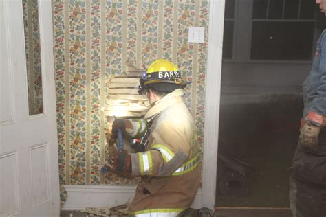 Fire Training being done in a abandoned house in Colonia | Fire ...