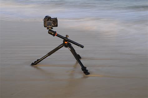 7 Best Tripods For Macro Photography | Reviews + Guide