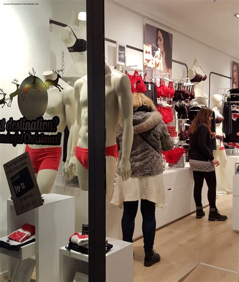 Turin Epicurean Capital: red underwear for NYE