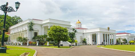 Gedung Istana Negara - Homecare24