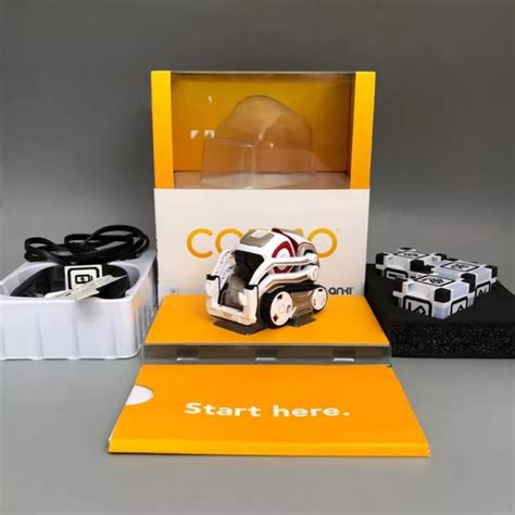 ANKI COZMO ROBOT Interactive I Mini 3 Cubes Sensors Cameras Toy Tricks Fun -CP EUR 89,78 ...