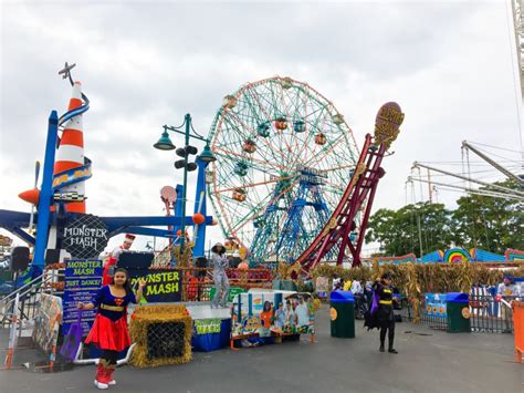 Coney Island With Kids: Fall Fun Halloween Harvest - Globetrotting Mommy