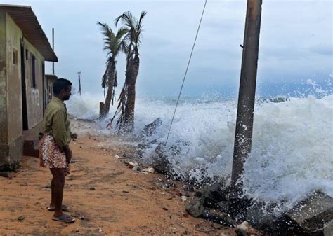 Cyclone bypasses Indian coastline; heavy rains expected in Tamil Nadu ...