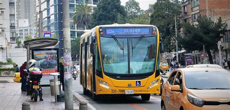 Getting on Bogotá's buses - Colombia Corners