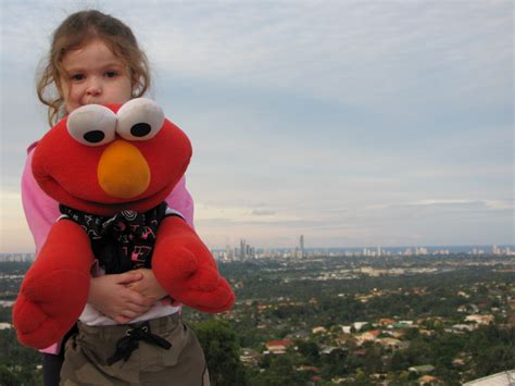 Elmo's World Trip!: Elmos busy day on the Gold Coast