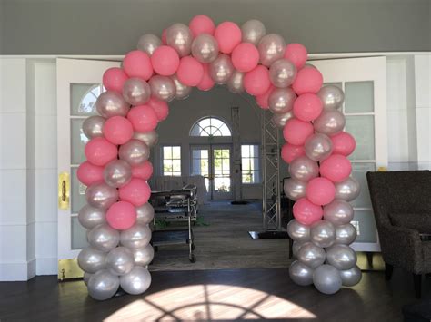 Balloon Arches and Garland Decorations | Made Ya Look Balloons