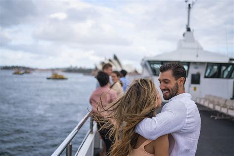 The 6 Best Ways to Explore Sydney by Boat - The Star Moments