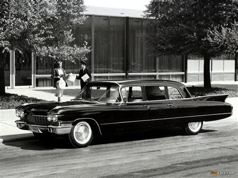 1960 Cadillac Fleetwood - Information and photos - MOMENTcar