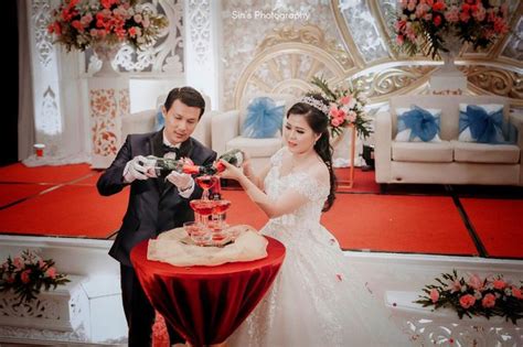 Wedding Sandra & Eko | Bigland Sentul Hotel & Convention | Bridestory