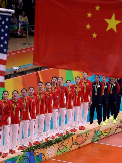 China captures women's volleyball gold, coach makes history