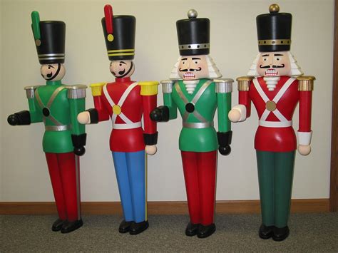 Nutcrackers | Toy soldiers, Nutcracker soldier, Twist toys