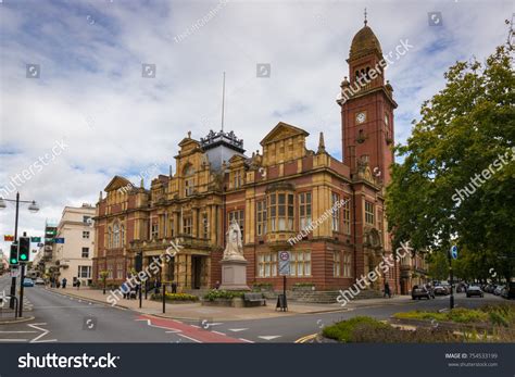 580 Leamington spa Images, Stock Photos & Vectors | Shutterstock