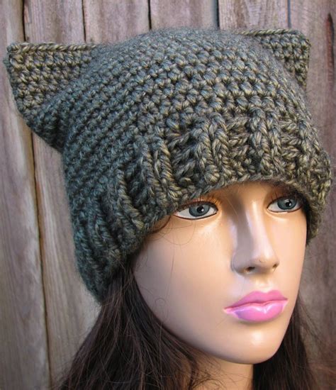 Cat hat crochet pattern Más Cat Hat Pattern, Slouchy Hat Crochet Pattern, Crochet Beanie Hat ...