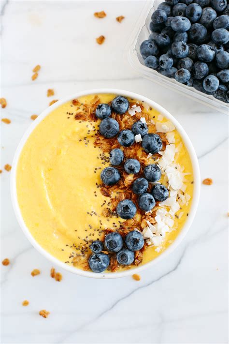 mango-smoothie-bowl-2 - Eat Yourself Skinny