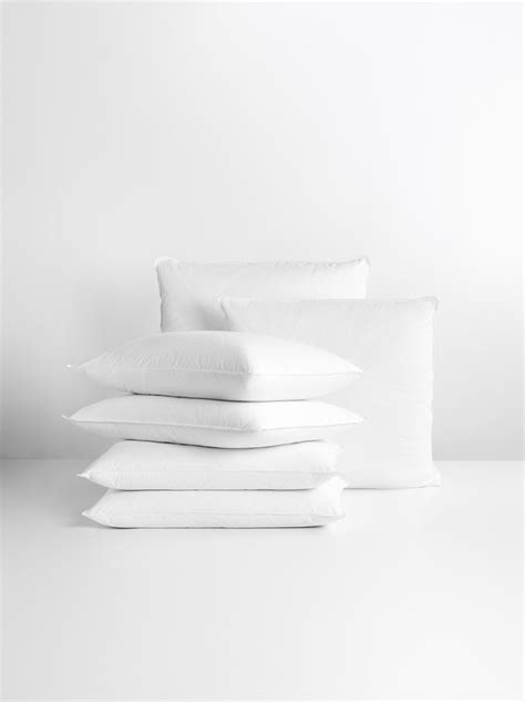 Hotel Bedding | Linens, Pillows & Duvets | Four Seasons at Home