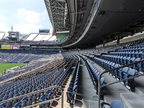 Exploring Dress Codes For The Club Lounge At The Seahawks Stadium ...