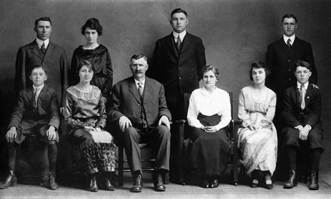 Photos: PHOTO-CHISHOLM-Finlay(b.1858)+: Emma Chisholm's Family History