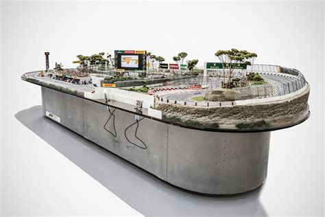 Insanely Detailed F1-Commissioned Slot Car Racetrack To Go Under The ...