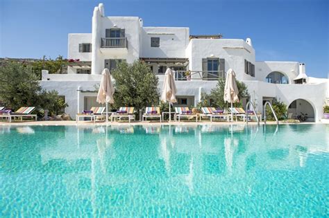 Naoussa Hills Hotel in Naoussa, Paros | Greeka