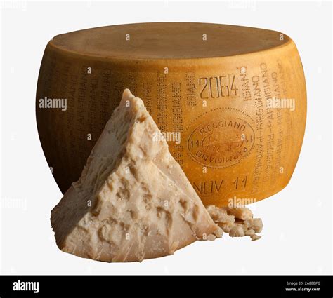 Parmigiano reggiano wheel hi-res stock photography and images - Alamy