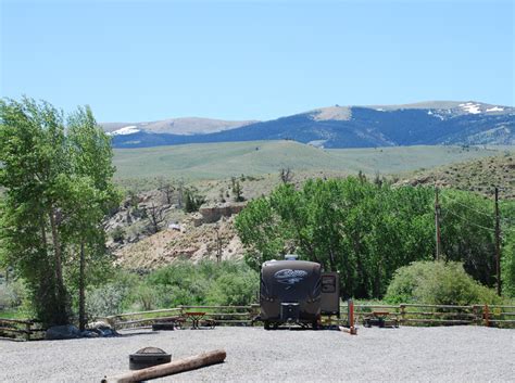 Camping, RV Parks, Campgrounds - Dubois, Wyoming