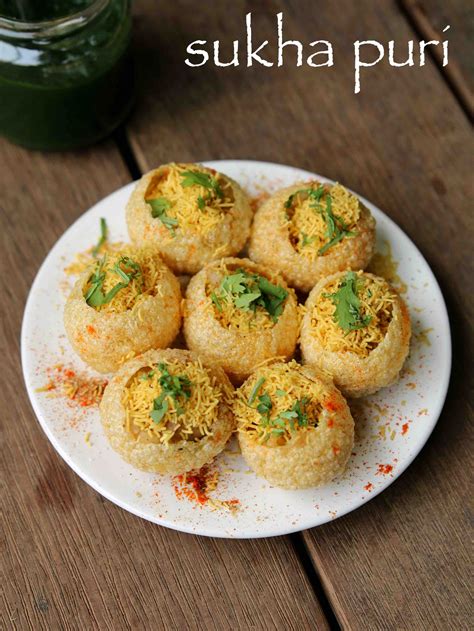 sukha puri recipe | stuffed sukha poori chaat | sukha masala puri