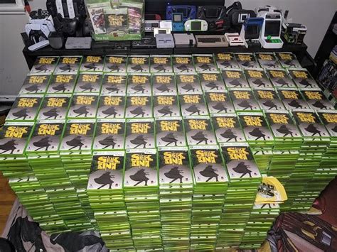 Someone Has Collected Thousands of Copies of Sneak King for Xbox 360