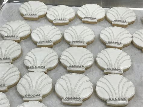 Shell sugar cookies