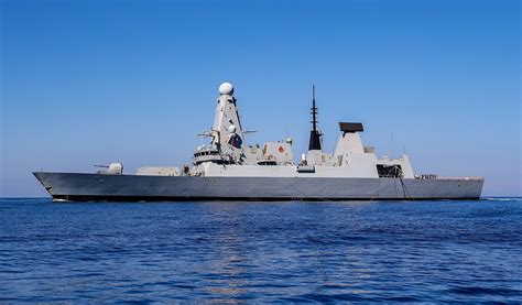 HMS Duncan, destróier Type 45, chega ao Golfo - Poder Naval