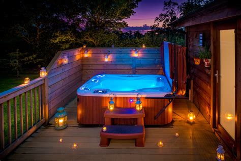 15 Best Lodges or Log Cabins York (plus hot tubs!) ⋆ Best Things To Do ...