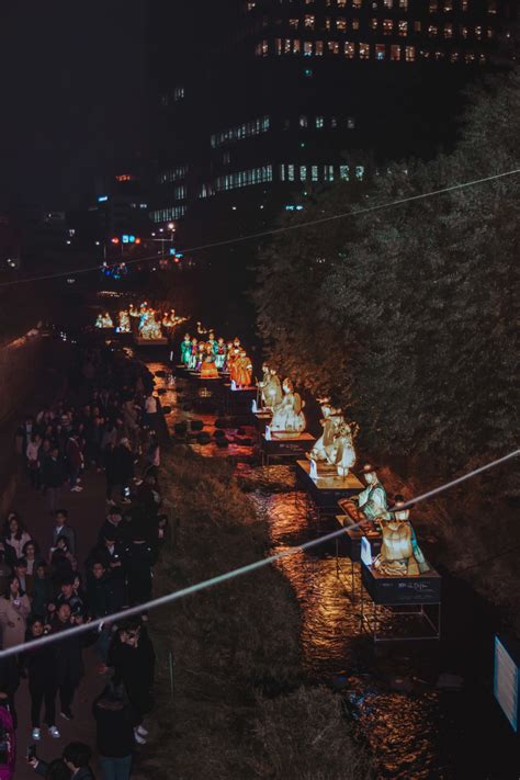 What to Expect at the Annual Seoul Lantern Festival • Svadore