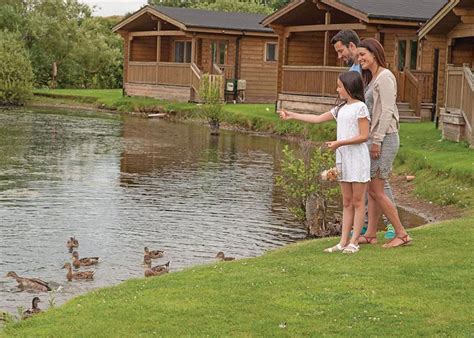 Dacre Lakeside Park - Holiday Lodge Park in East Riding of Yorkshire, North of England