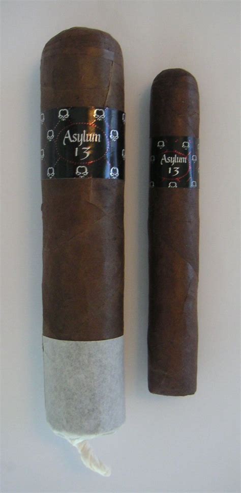 Biggest and Largest Super Size Cigars