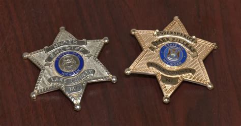 Lake County Sheriff’s Office gains back some history with 1960s undersheriff badge – 9&10 News