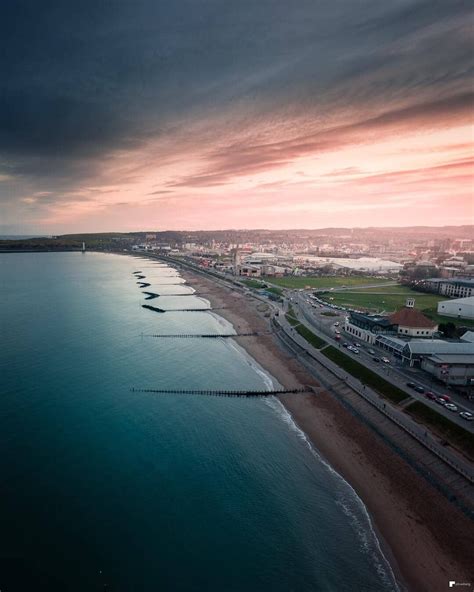 A pretty sunset on Aberdeen Beach on a still evening! 🏖 #visitABDN #beautifulABDN #winterABDN # ...