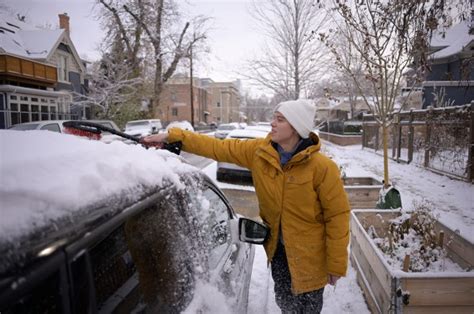 Denver snow totals, accumulation: Two inches fall overnight in Denver