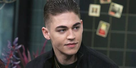 Does Hero Fiennes-Tiffin Have a Girlfriend? | PS Celebrity