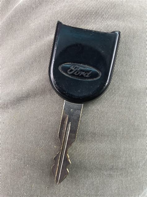 Does 2008 Ford F150 Key Have a Chip? Find Out Now! - Road Momentum