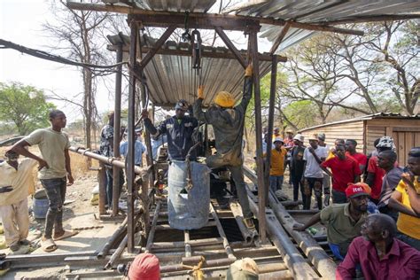 At least 10 dead in Zimbabwe gold mine collapse as rescue efforts ...