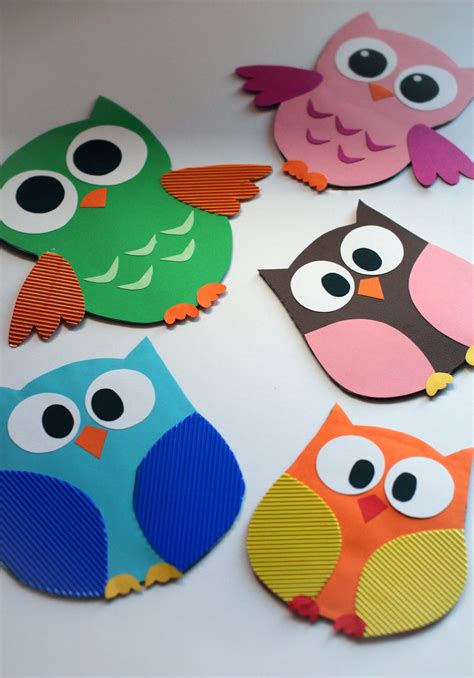 Paper owls | Bastelarbeiten, Basteln mit kindern herbst, Basteln mit kindern