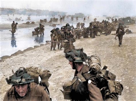 D-Day in Color: Stunning Retouched Photos of Brave Allied Troops Landing Normandy Beaches in ...