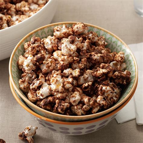 Chocolate-Mint Popcorn Recipe | Taste of Home