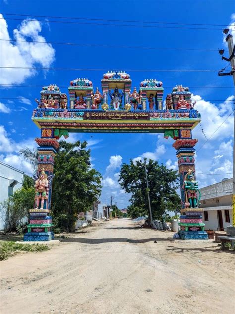 Vattem Venkateswara Swamy Devasthanam Temple gate Temple Art, Hindu ...