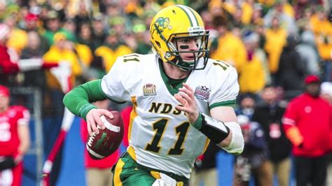 Carson Wentz Highlights HD | North Dakota State | 2016 NFL Draft - YouTube