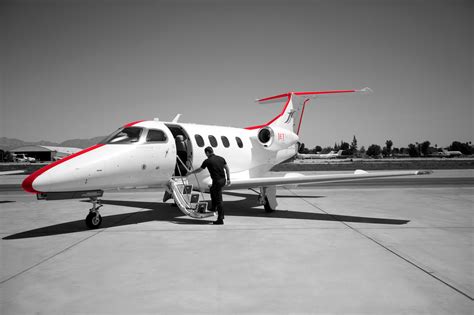 JetSuite Packs Up Shop Due To COVID-19, JSX Continues Service